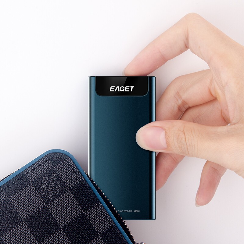 忆捷 EAGET M2 移动固态硬盘 1TB Type-c USB3.1 计价单位:个
