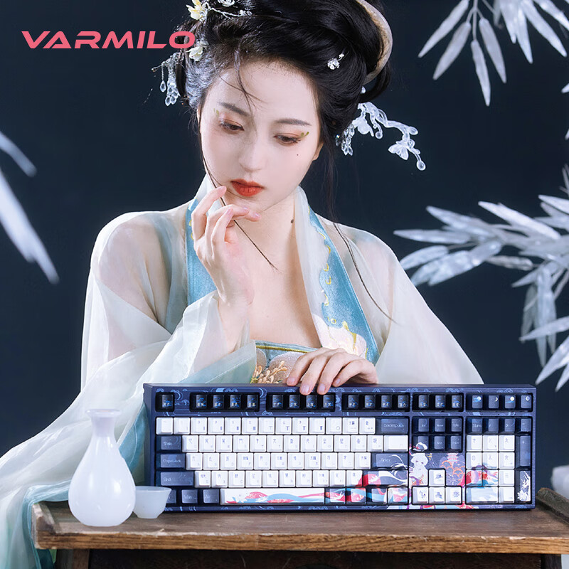 阿米洛 VARMILO 嫦娥108键 机械键盘 三模臻轻轴 有线+蓝牙+2.4G 热插拔 计价单位:个 阿米洛 VARMILO 嫦娥108键 机械键盘 三模臻轻轴 有线+蓝牙+2.4G 热插拔 计价单位:个