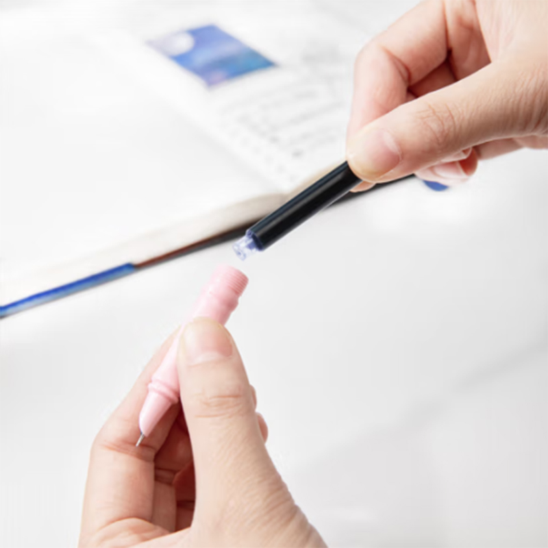 得力 deli S645 钢笔墨囊 可替换 50支/盒 墨蓝 计价单位:盒 得力 deli S645 钢笔墨囊 可替换 50支/盒 墨蓝 计价单位:盒