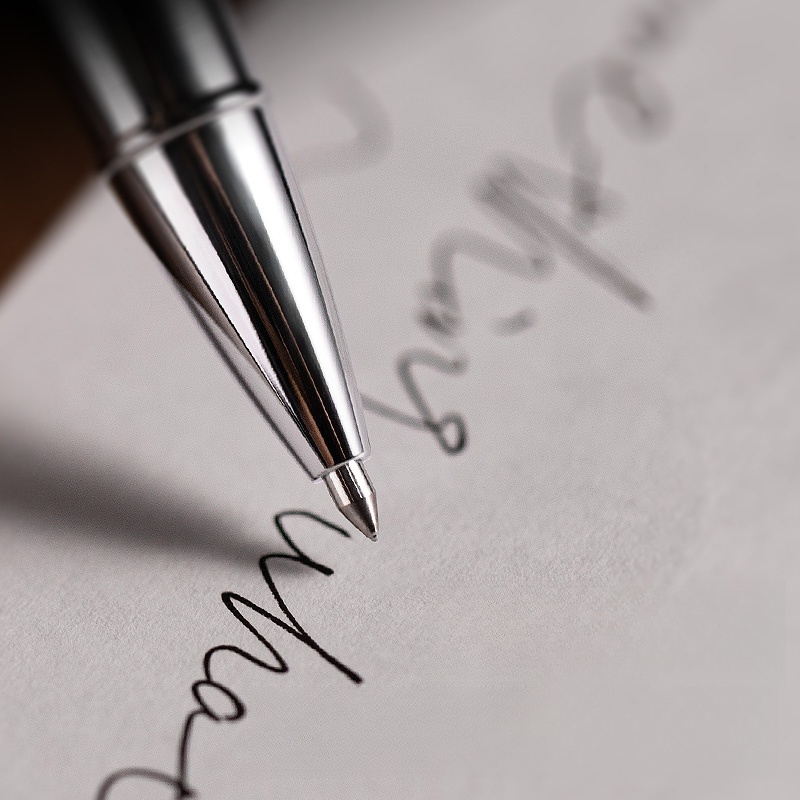 得力 deli A9Pro-05 中性笔 0.5mm子弹头 曜栗色 计价单位:盒 得力 deli A9Pro-05 中性笔 0.5mm子弹头 曜栗色 计价单位:盒