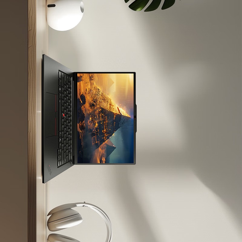 Thinkpad  ThinkPad T14p 笔记本电脑 AI PC 酷睿Ultra5 高性能  32G 1TB 2.5K 计价单位:台