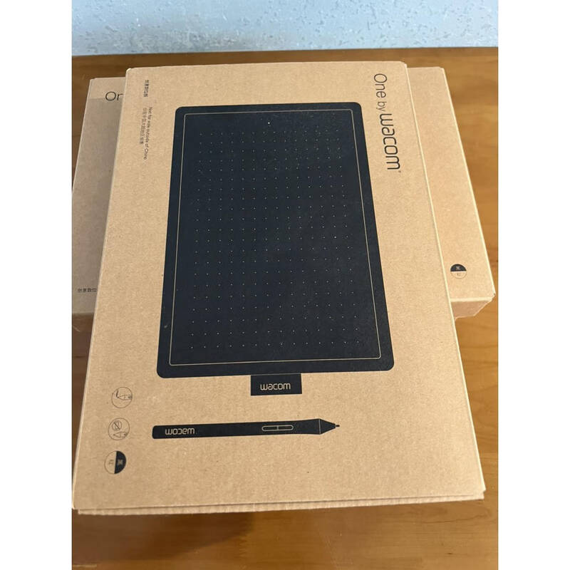 和冠 WACOM CTL672 全新数位板 手绘板电脑绘画板PS动漫网课手写板  计价单位:个